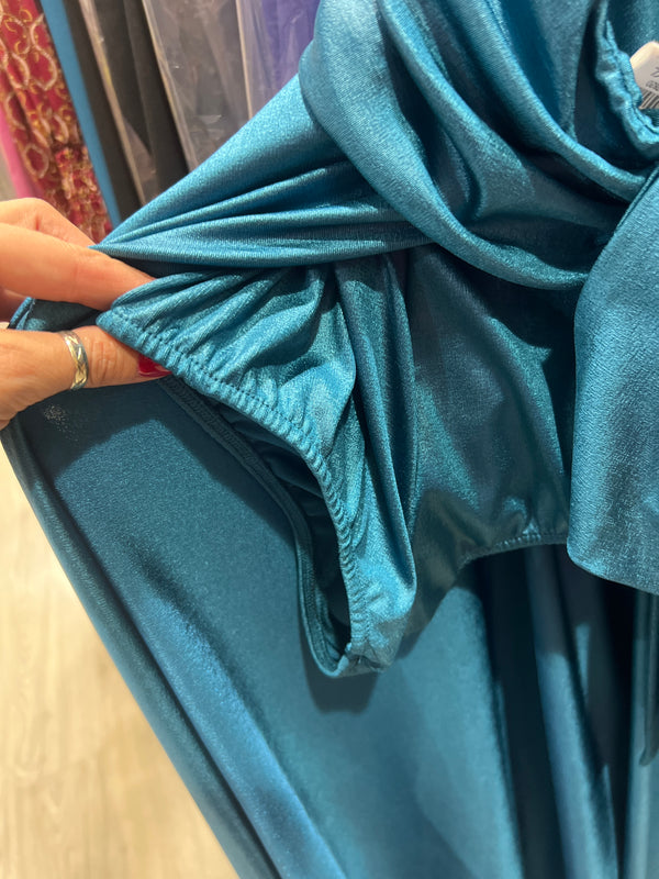 Abito sara petrolio spacco