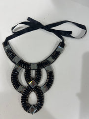 Collana regolabile