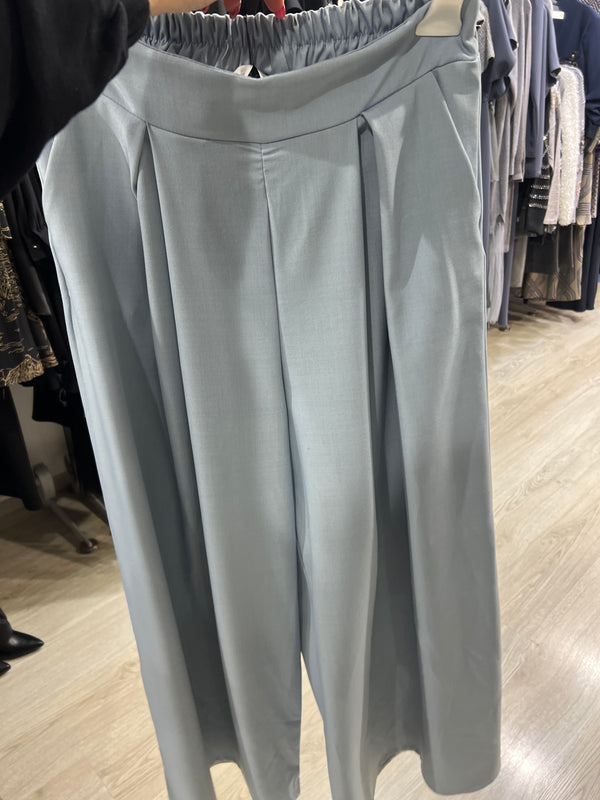 Pantalone over vari colori