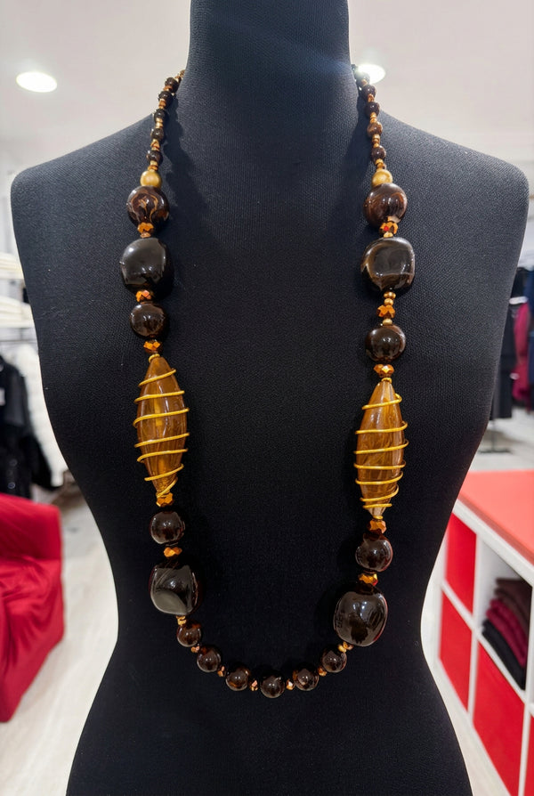 Collana pietre marroni
