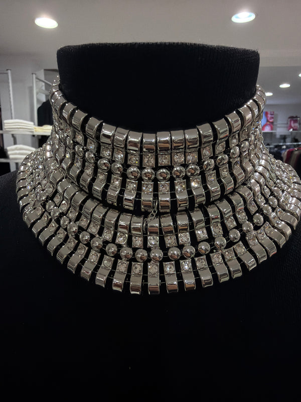 Collana con collarino argento
