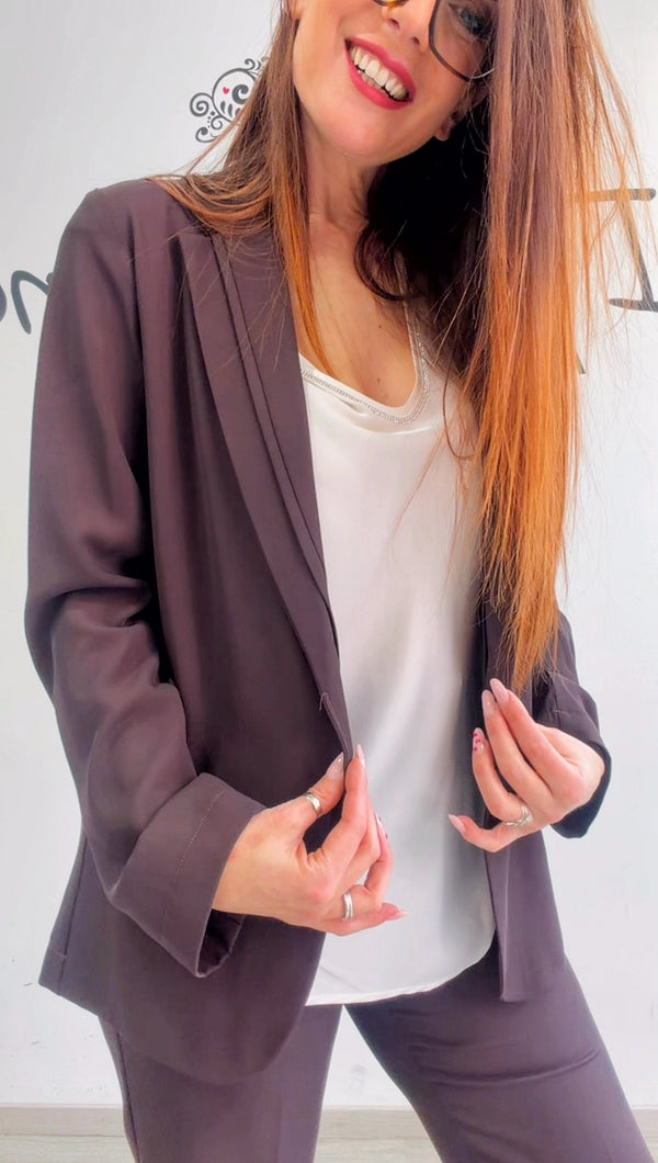 Tailleur cioccolato Edas