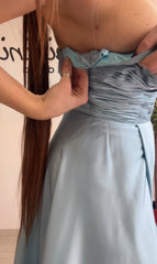 Abito Valeria celeste