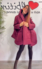 Piumino over con cappuccio