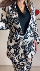 Tailleur Kor fantasia bianco e nero