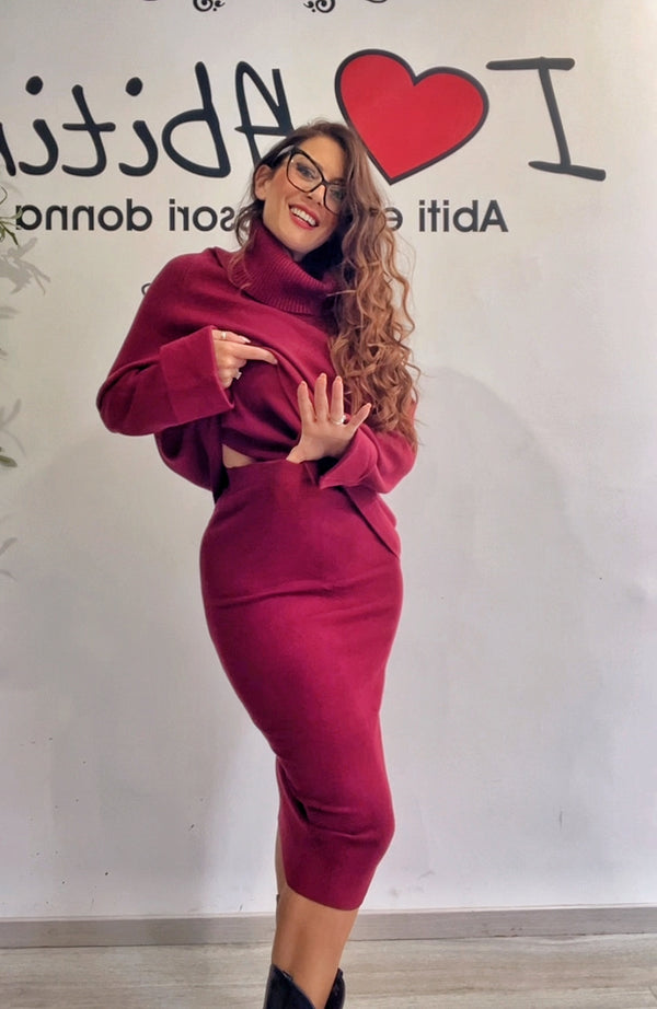 Gonna bordeaux a matita