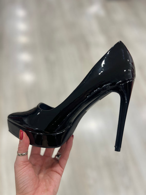 Scarpa décolleté nera vernice