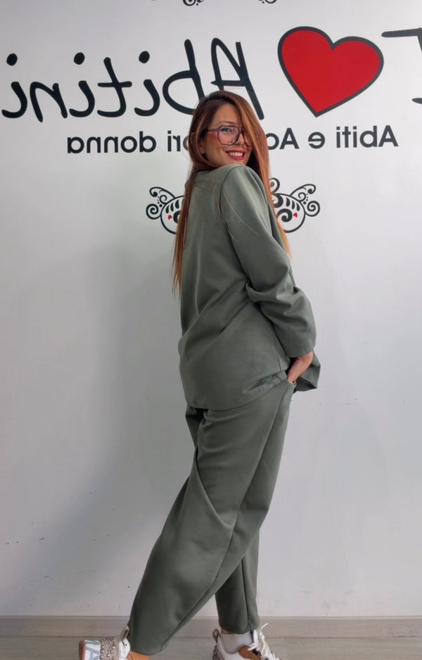 Completo basic vari colori