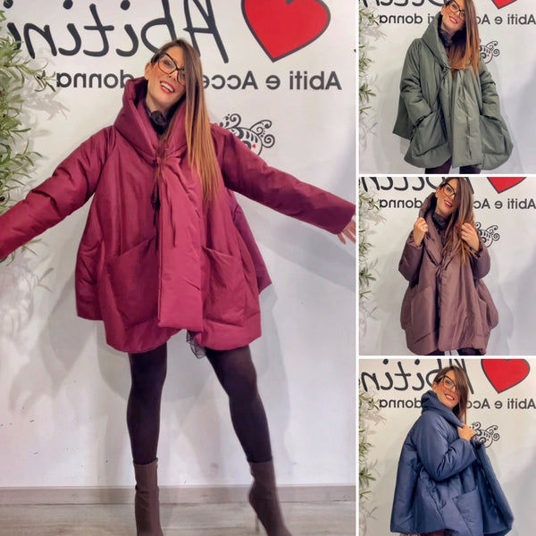 Piumino over con cappuccio