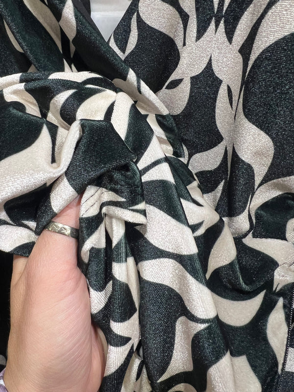 Abito ciniglia bianco e nero ellei