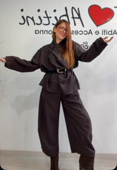 Completo gessato marrone